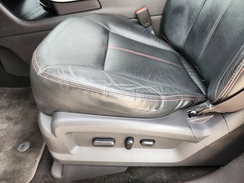 Used 2013 Ford Edge SEL image 24