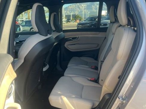 New 2026 Volvo XC90 B6 Core image 24