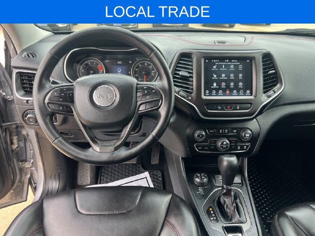 Used 2021 Jeep Cherokee Trailhawk w/ Trailer Tow Group AWD/4WD image 19