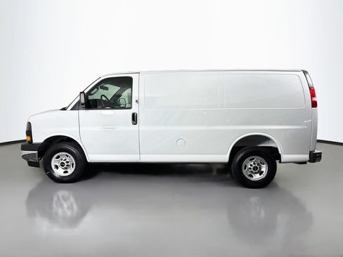 New 2026 GMC Savana 2500 w/ Driver Convenience Package RWD image 4