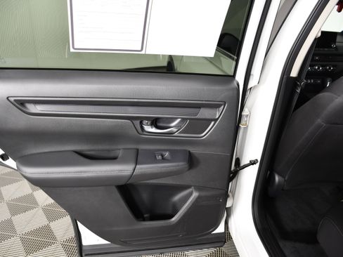 Certified 2025 Honda CR-V EX image 46