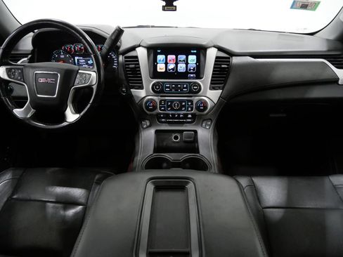 Used 2020 GMC Yukon XL SLT AWD/4WD image 10