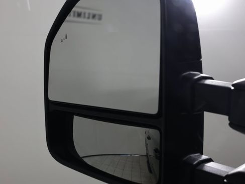 Used 2024 Ford F250 Lariat image 18