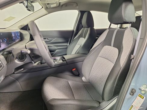Used 2026 Nissan Sentra SV w/ SV Convenience Package FWD image 13