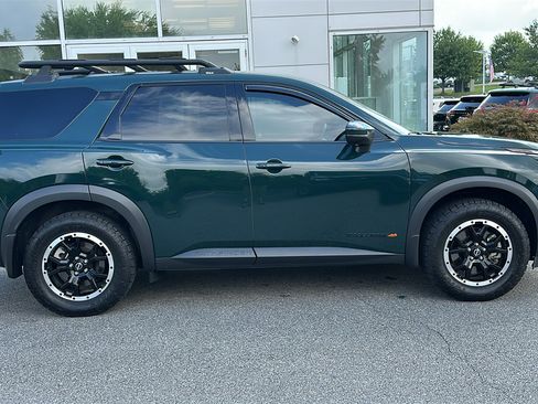 Certified 2024 Nissan Pathfinder Rock Creek AWD/4WD image 30