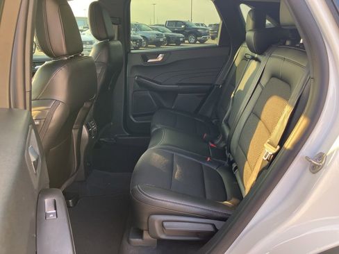 New 2026 Ford Escape SE image 17