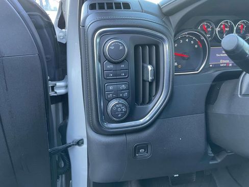 Used 2019 Chevrolet Silverado 1500 LTZ image 29