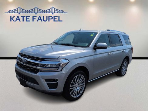 Certified 2022 Ford Expedition Limited AWD/4WD image 3