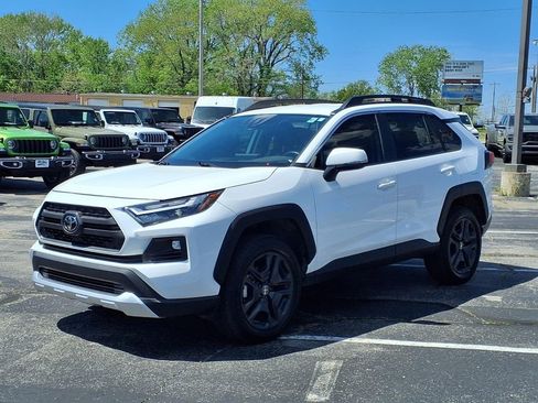 Used 2024 Toyota RAV4 Adventure image 3