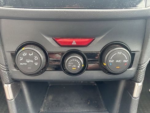 Used 2019 Subaru Forester Premium w/ All-Weather Package image 24