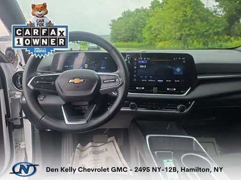Used 2025 Chevrolet Equinox LT w/ Safety and Technology Package AWD/4WD image 4