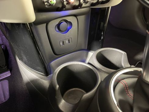 Used 2019 MINI Cooper S w/ Driver Assistance Package image 28