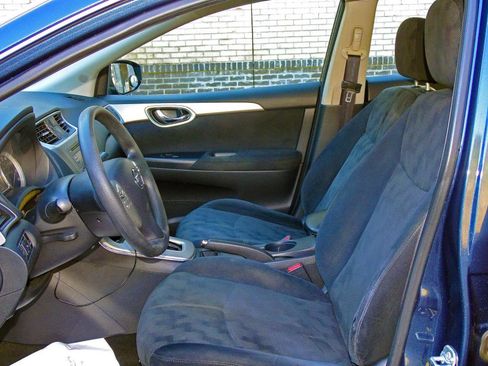 Used 2013 Nissan Sentra SV image 11