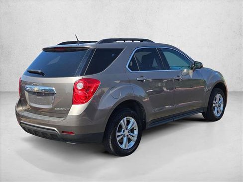 Used 2010 Chevrolet Equinox LT w/ Vehicle Interface Package FWD image 2