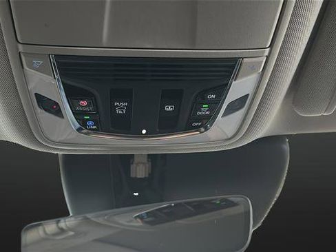 Used 2019 Acura RDX AWD w/ Advance Package image 30