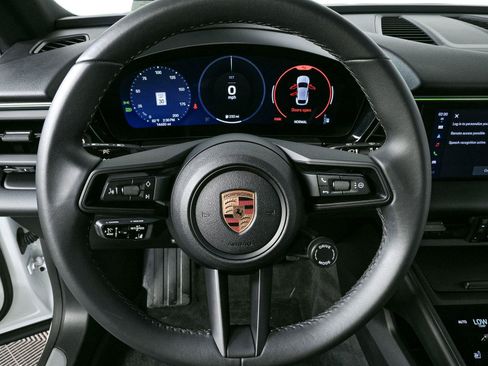 Certified 2024 Porsche Macan 4 Electric AWD/4WD image 10