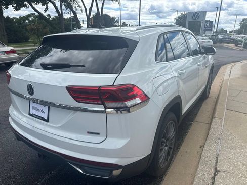 Used 2021 Volkswagen Atlas Cross Sport SE AWD/4WD image 7