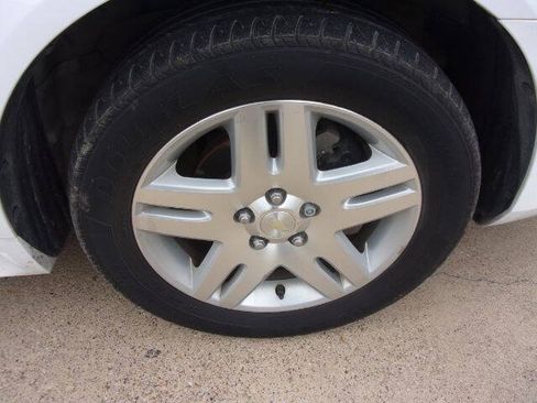 Used 2016 Chevrolet Impala LT FWD image 6
