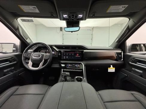 New 2026 GMC Sierra 1500 Denali AWD/4WD image 3