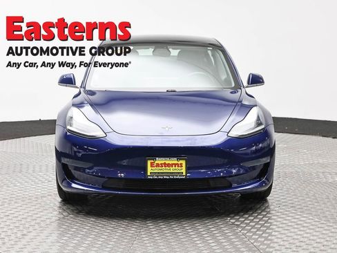 Used 2019 Tesla Model 3 Long Range AWD/4WD image 2