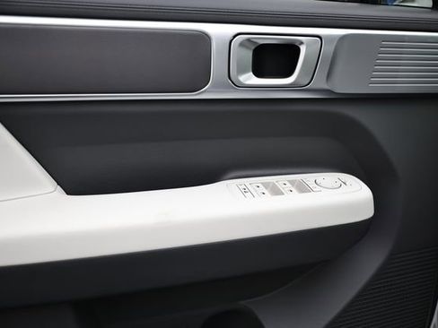 New 2026 Hyundai Santa Fe SE image 6