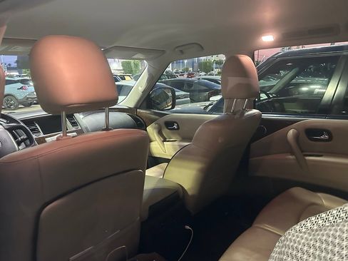Used 2020 Nissan Armada SL RWD image 5