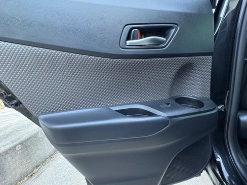 Used 2020 Toyota C-HR Limited image 30