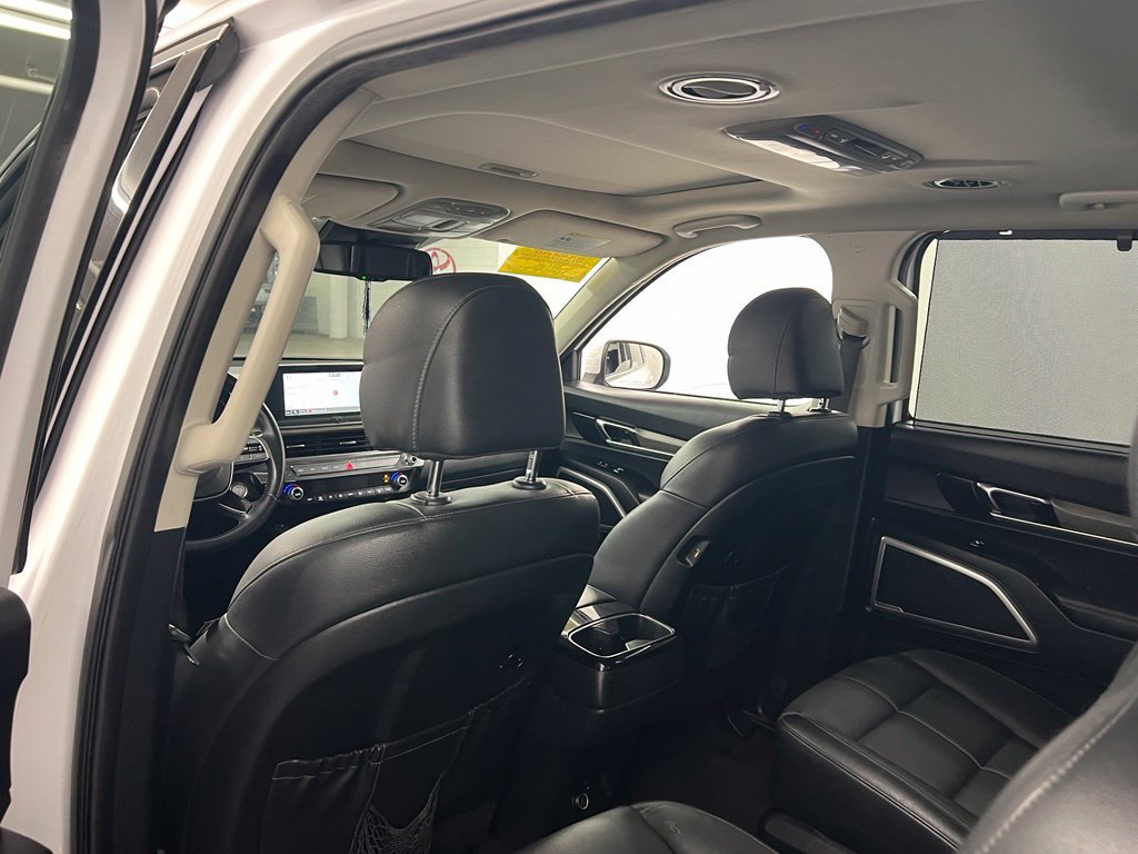 Used 2021 Kia Telluride EX w/ EX Premium Package FWD image 9