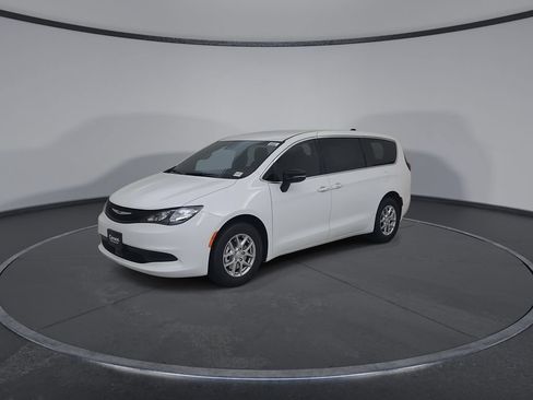 New 2027 Chrysler Pacifica LX FWD image 7