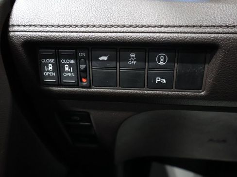 Used 2022 Honda Odyssey Touring image 31