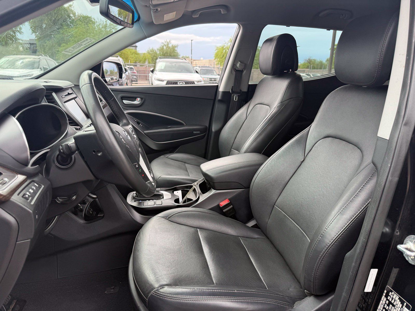 Used 2017 Hyundai Santa Fe Sport 2.0T FWD image 12