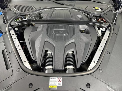 Used 2023 Porsche Panamera image 32