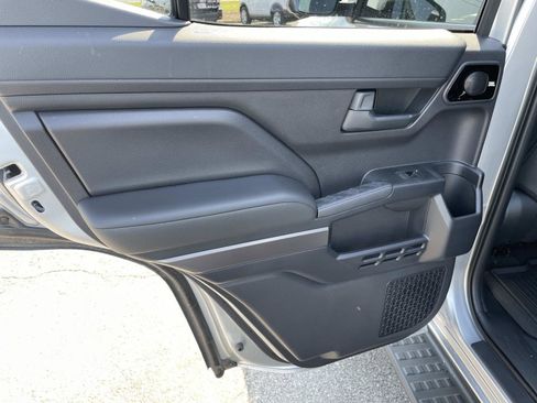 Used 2026 Toyota 4Runner TRD Off-Road Premium image 13