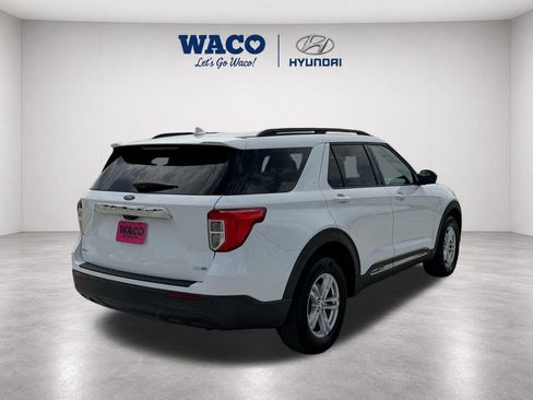 Used 2020 Ford Explorer XLT AWD/4WD image 9