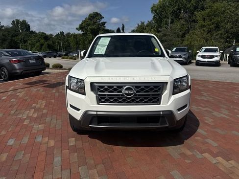Used 2022 Nissan Frontier SV RWD image 31