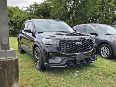 Used 2025 Ford Explorer ST