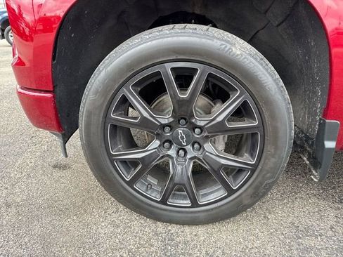 Used 2022 Chevrolet Silverado 1500 RST w/ Convenience Package II image 10