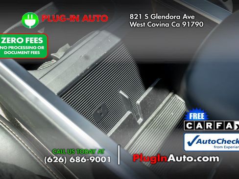 Used 2024 Lucid Air Pure RWD image 23