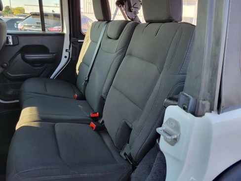 Used 2021 Jeep Wrangler Unlimited Sport image 13