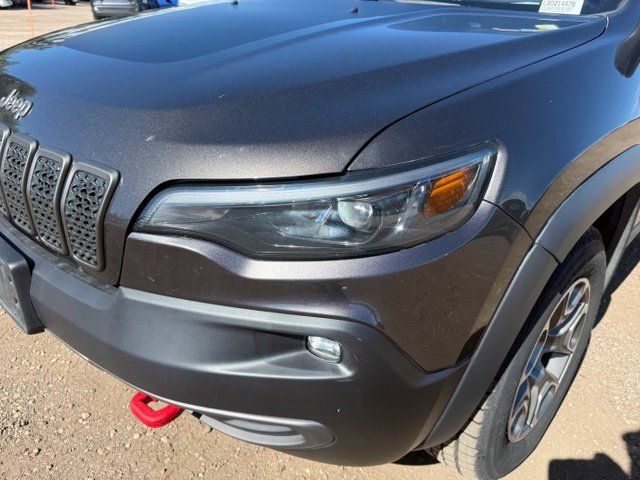 Used 2020 Jeep Cherokee Trailhawk w/ Cold Weather Group AWD/4WD image 10