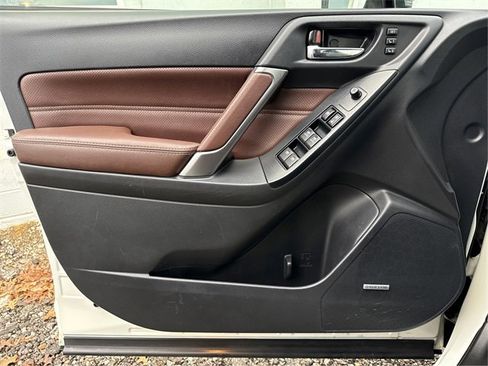 Used 2017 Subaru Forester 2.0XT Touring image 22