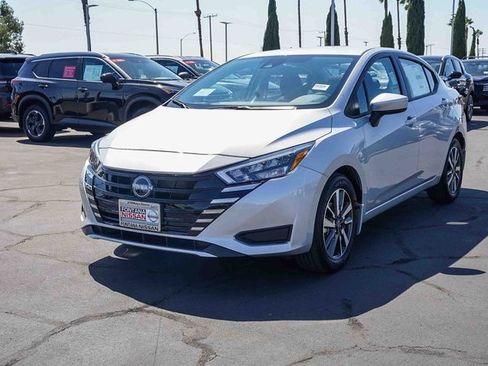 New 2025 Nissan Versa SV w/ Trunk Package image 4