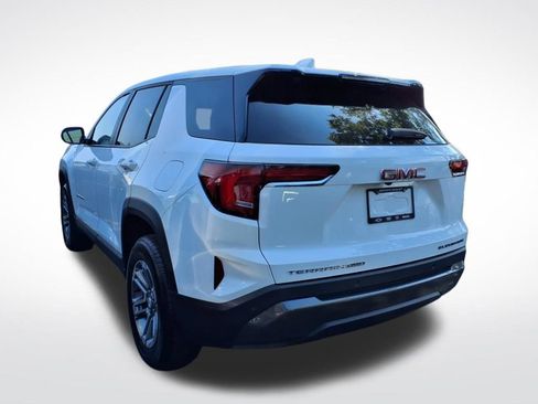 Used 2025 GMC Terrain Elevation image 8