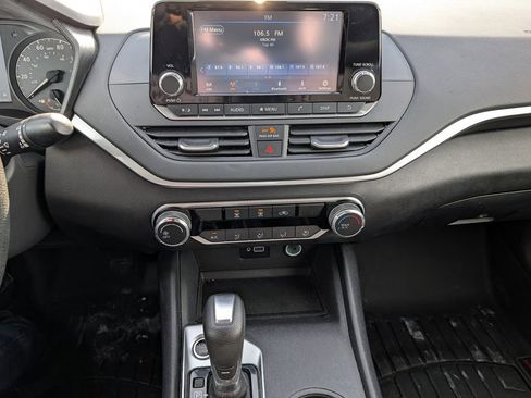 Used 2021 Nissan Altima 2.5 S image 22