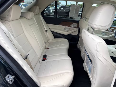 Certified 2024 Mercedes-Benz GLE 350 4MATIC image 30
