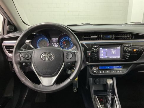 Used 2016 Toyota Corolla S image 9