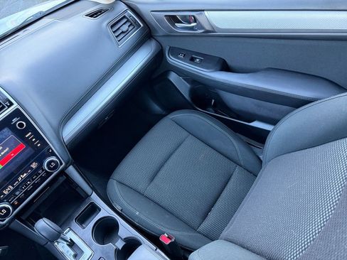 Used 2019 Subaru Outback 2.5i Premium image 23