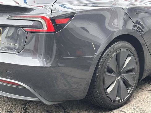 Used 2024 Tesla Model 3 Long Range image 10