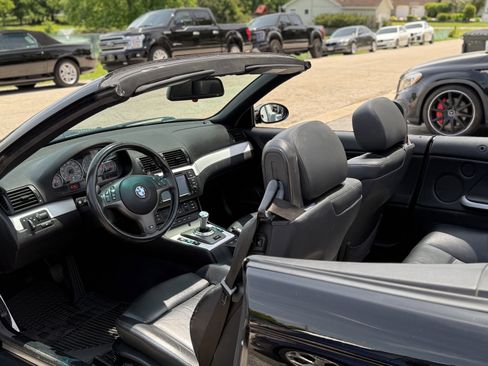 Used 2005 BMW M3 Convertible RWD image 28