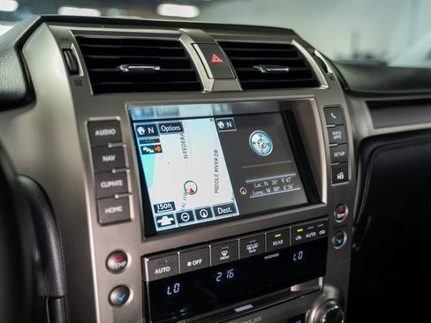 Used 2017 Lexus GX 460 Premium w/ Premium Package image 49